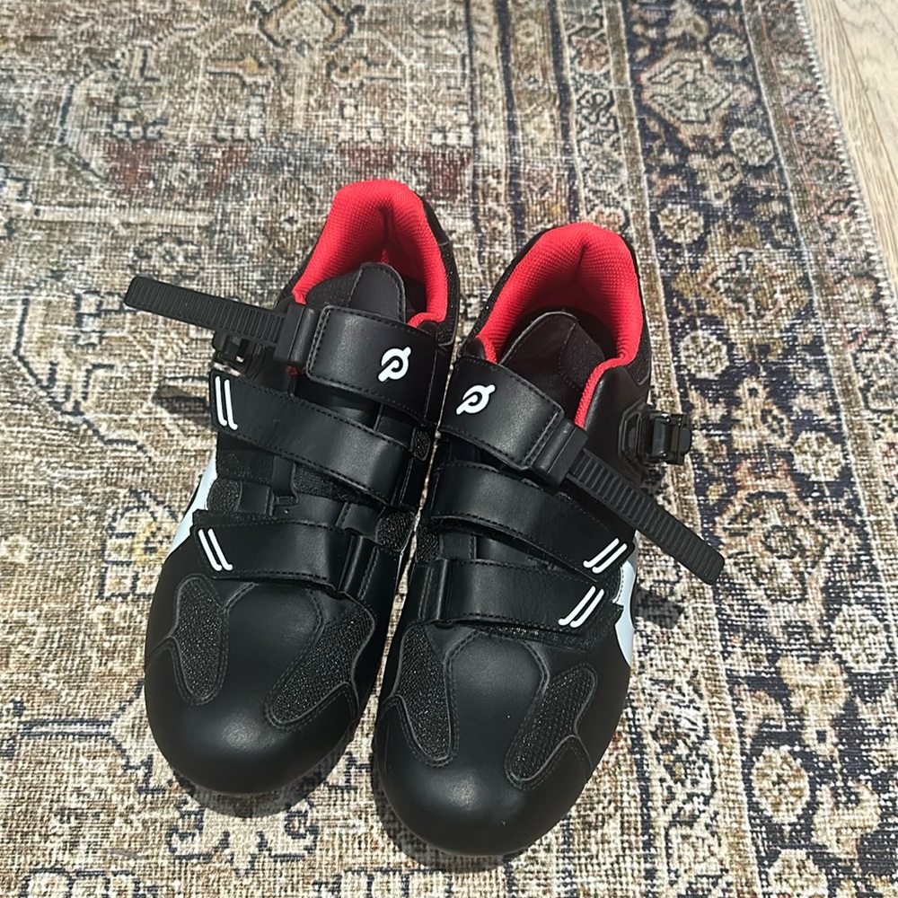 Size 45 men’s peloton shoe